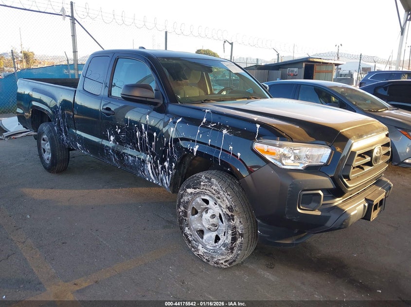 VIN 3TYRX5GN3NT061739 2022 TOYOTA TACOMA SR