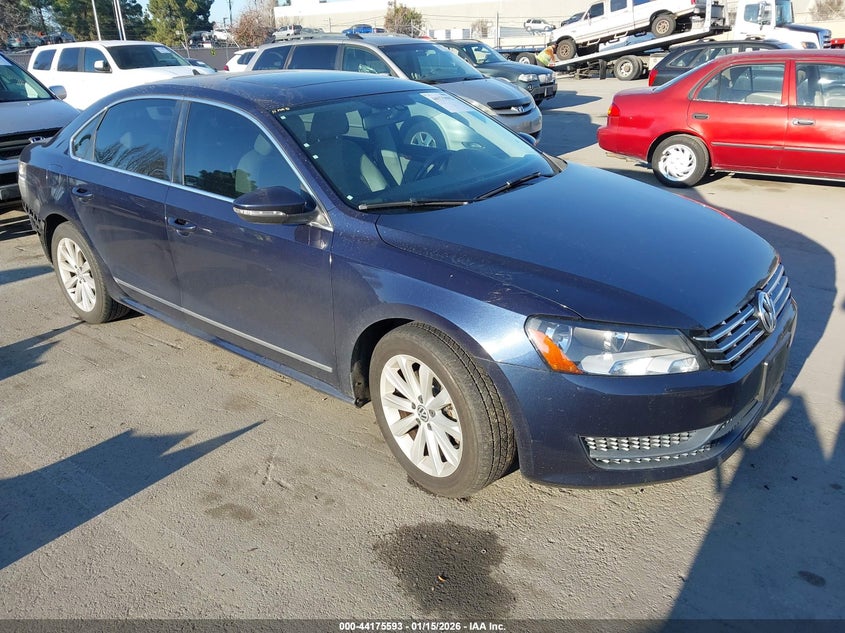 2012 Volkswagen Passat 2.5L Sel