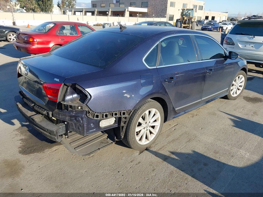 2012 Volkswagen Passat 2.5L Sel
