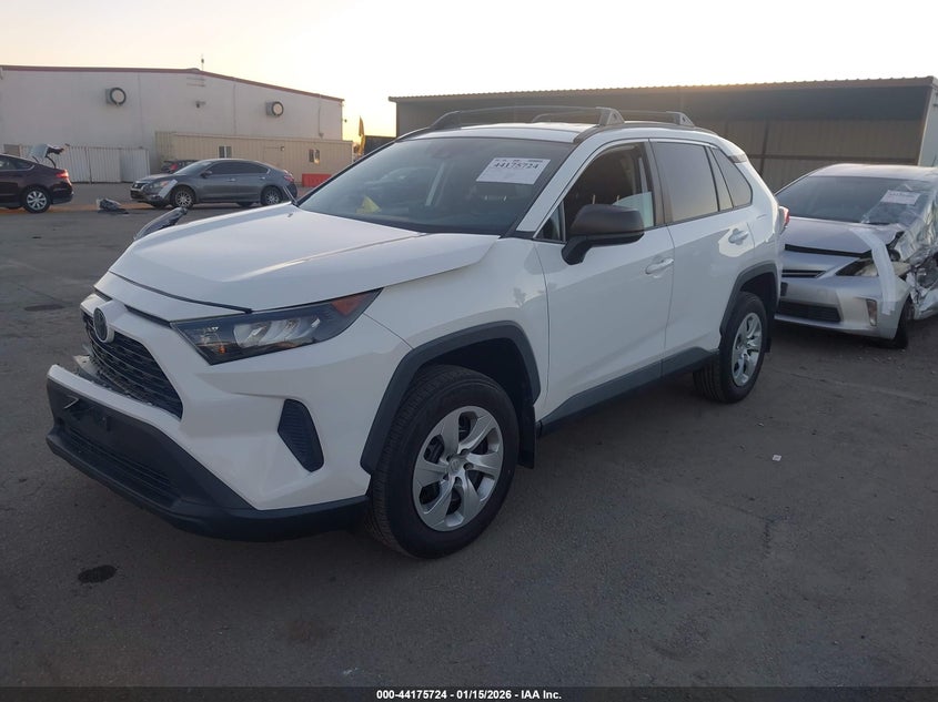 2020 Toyota Rav4 Le