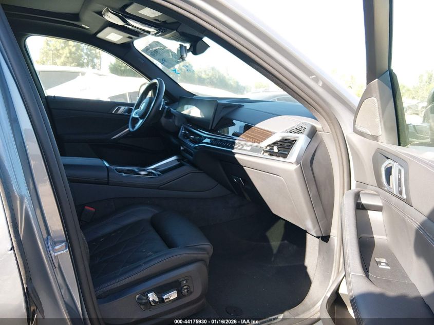 2025 BMW X6 xDrive40I