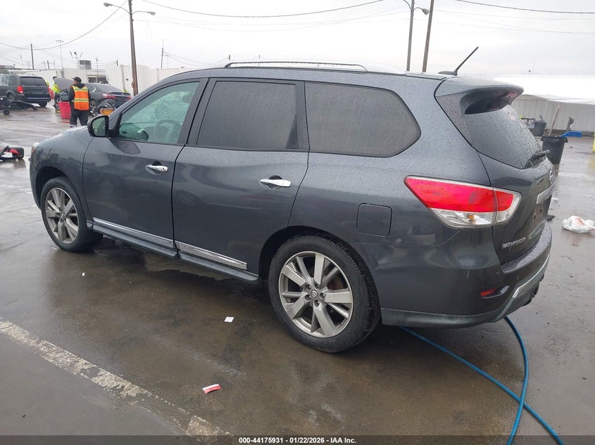 2013 Nissan Pathfinder Platinum