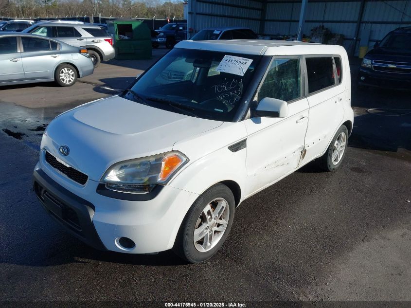 2011 Kia Soul +