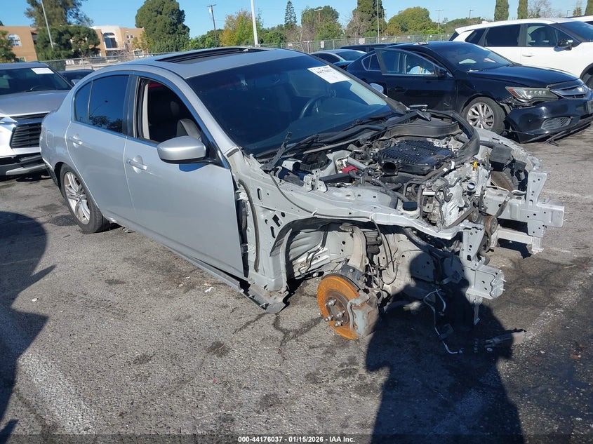 2013 INFINITI G37 JOURNEY