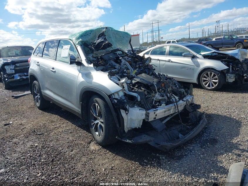 2019 Toyota Highlander Le Plus