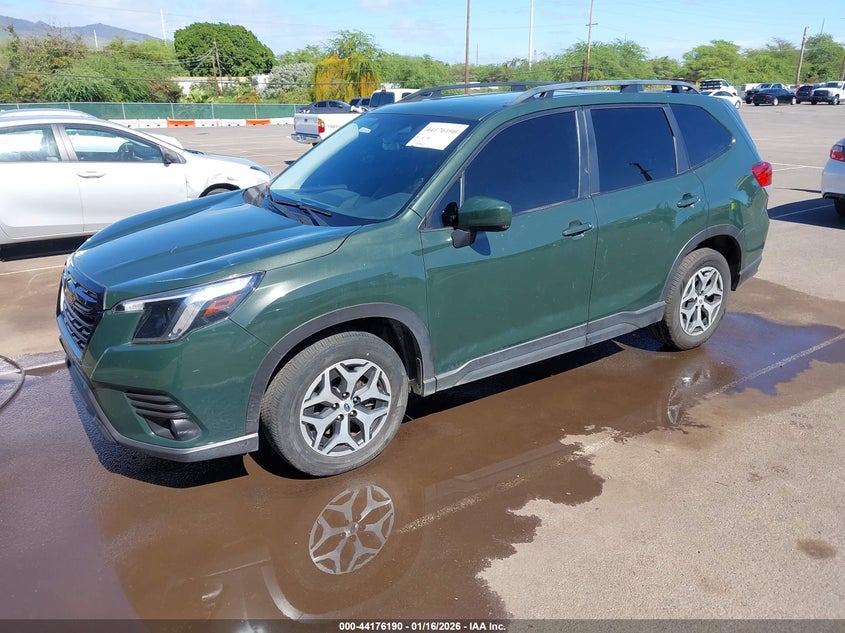 2022 Subaru Forester Premium