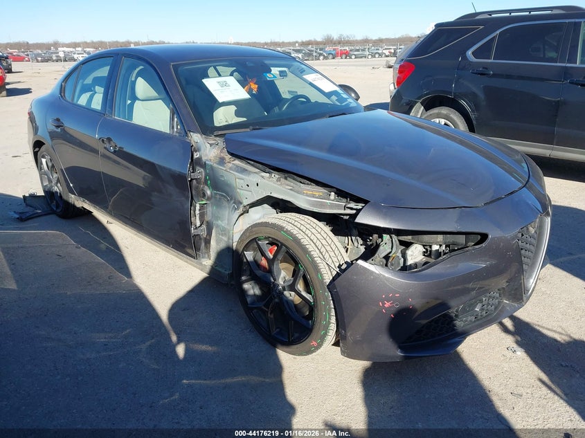 2020 ALFA ROMEO GIULIA RWD