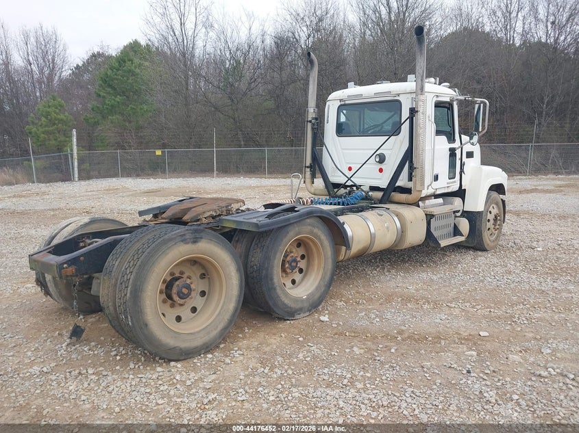 2014 OTHER MACK 600 CHU600 TRUCK N/A