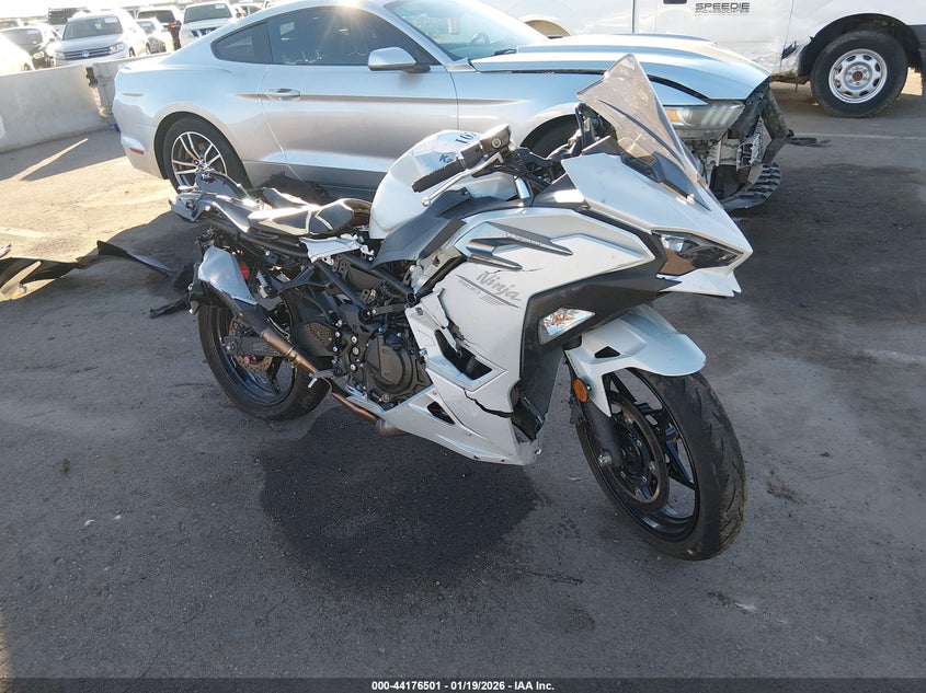 VIN ML5EXGG15SDA71521 2025 KAWASAKI EX500