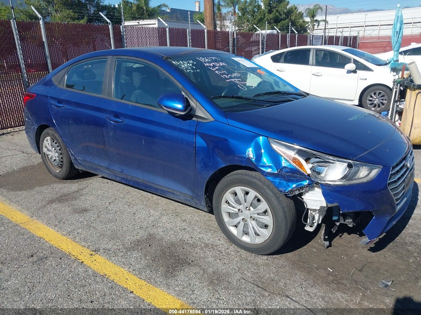 2022 Hyundai Accent Se