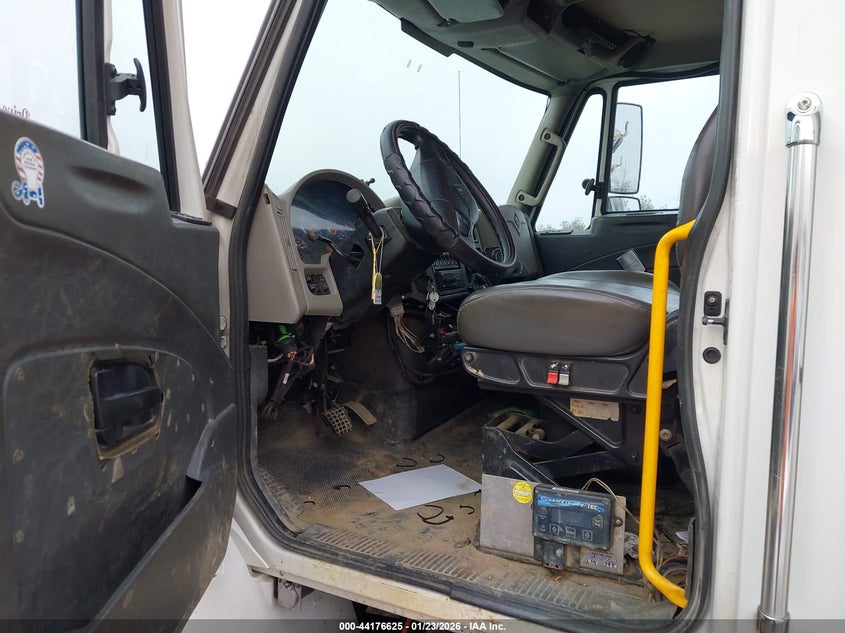 2014 INTERNATIONAL 4000 4300 LP TRUCK N/A