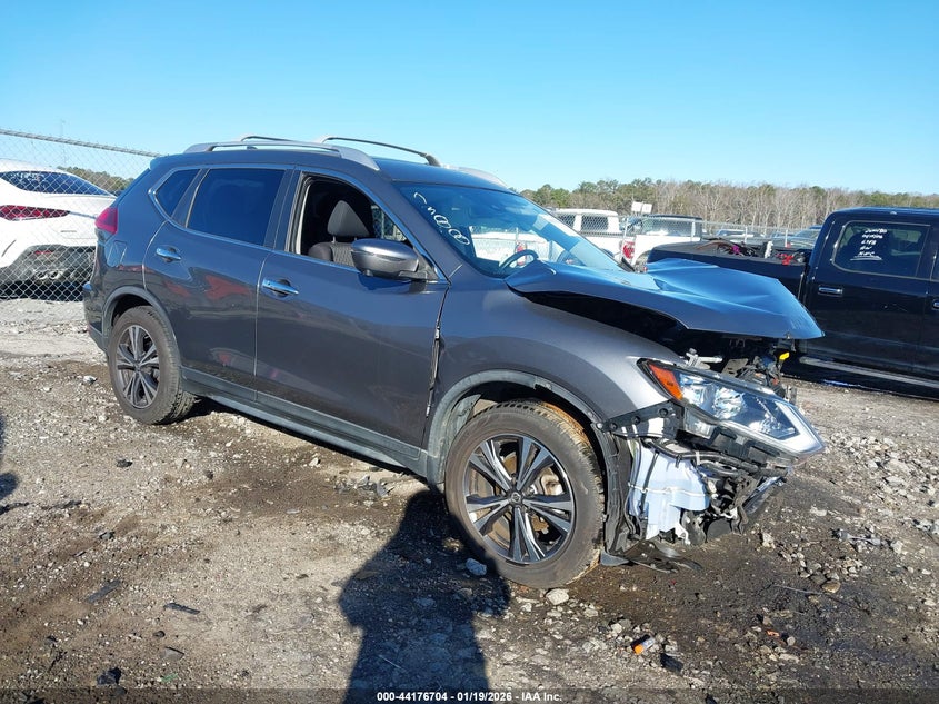 2019 Nissan Rogue Sv