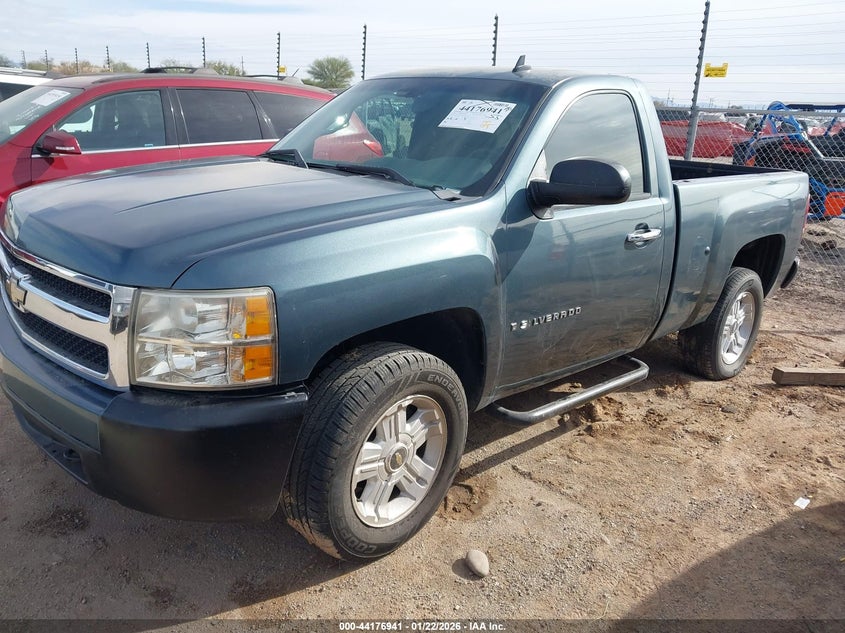 2007 Chevrolet Silverado 1500 Work Truck