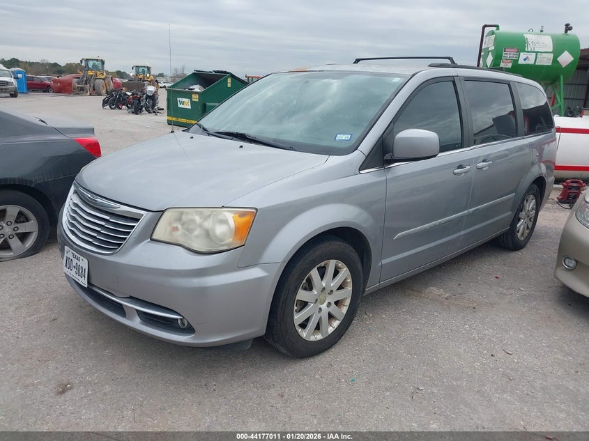 Vin: 2c4rc1bg6dr715987, lot: 44673002, chrysler town & country touring 20132
