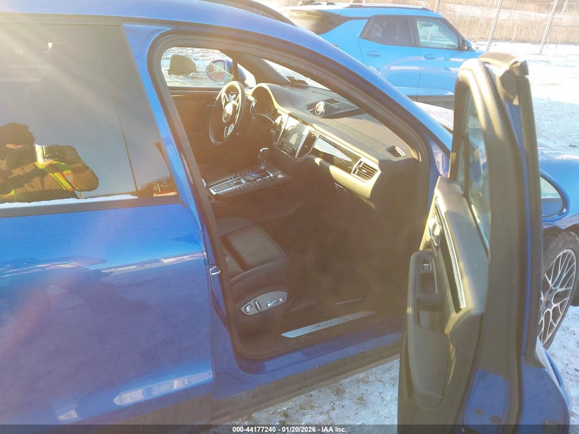 2018 Porsche Macan S