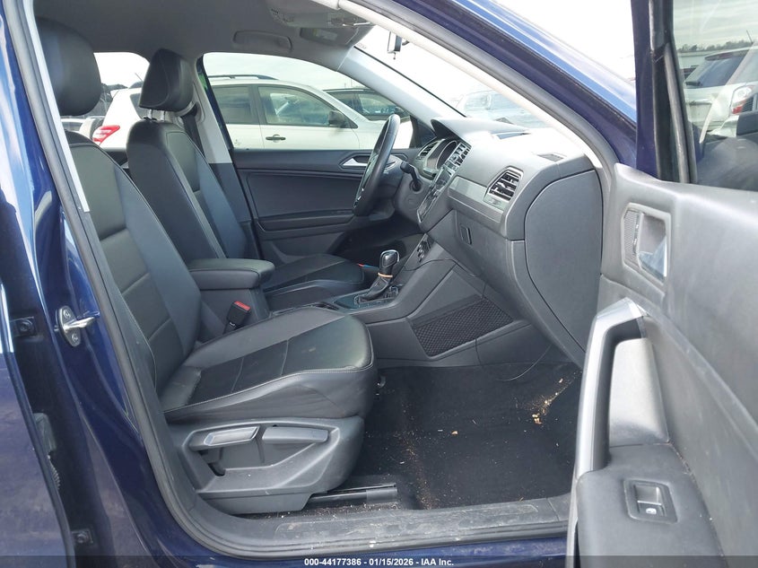 2021 Volkswagen Tiguan 2.0T Se/2.0T Se R-Line Black/2.0T Sel