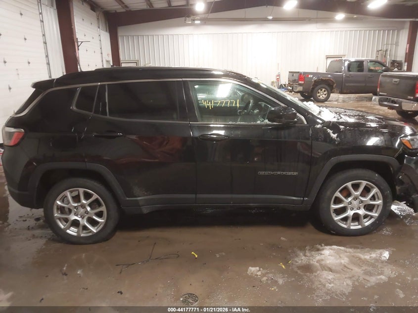 2023 Jeep Compass - widok 14