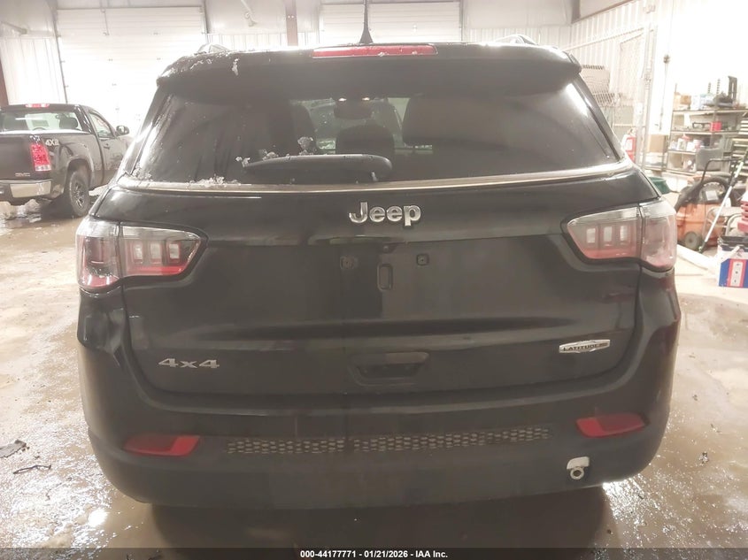 2023 Jeep Compass - widok 17