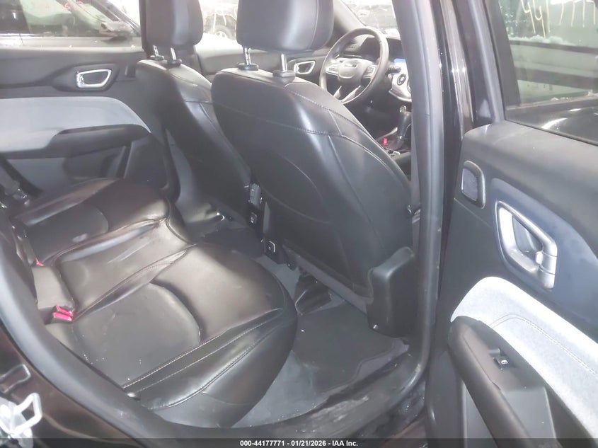 2023 Jeep Compass - widok 8