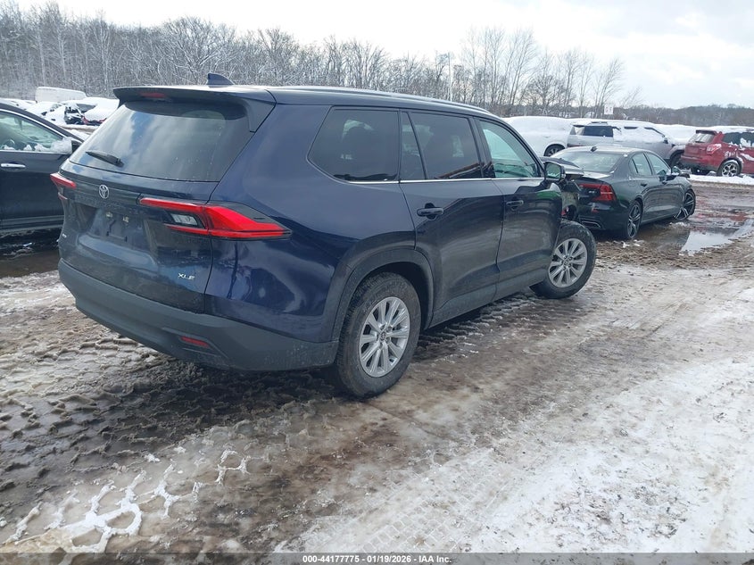 2024 Toyota Grand Highlander Xle