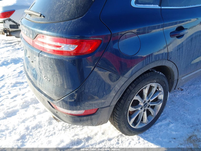 VIN 5LMCJ2C96HUL07654 2017 LINCOLN MKC SELECT