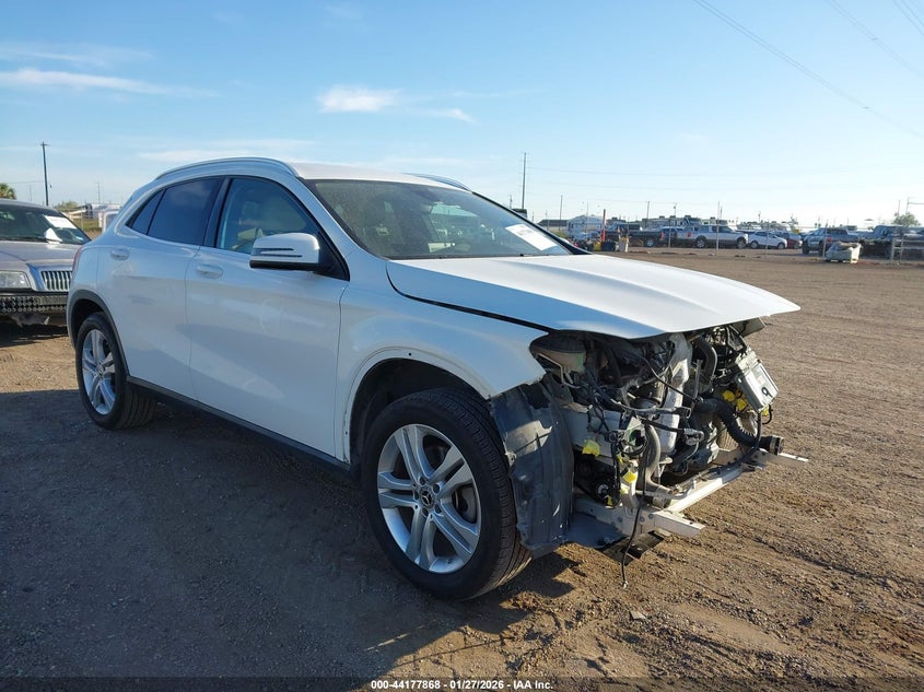2020 MERCEDES-BENZ GLA 250