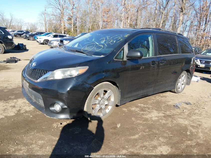2012 Toyota Sienna Sport