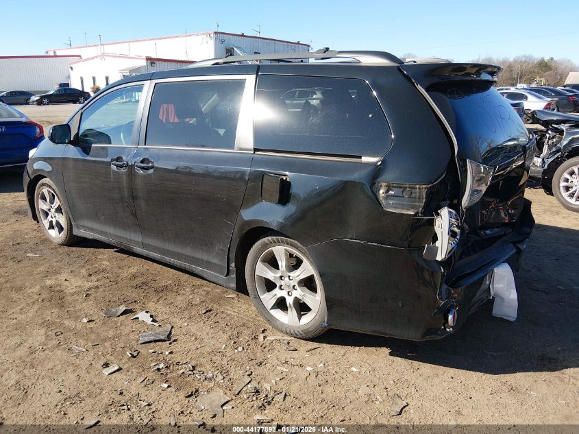2012 Toyota Sienna Sport