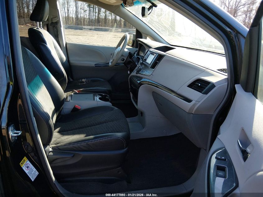 2012 Toyota Sienna Sport