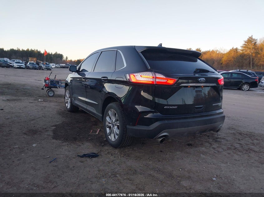 2019 Ford Edge Titanium