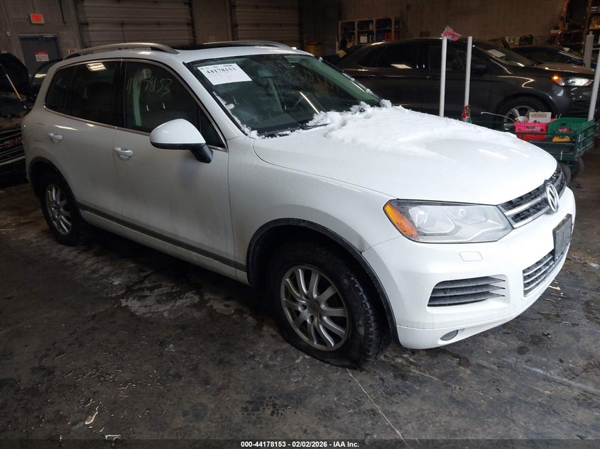2013 Volkswagen Touareg Tdi Lux