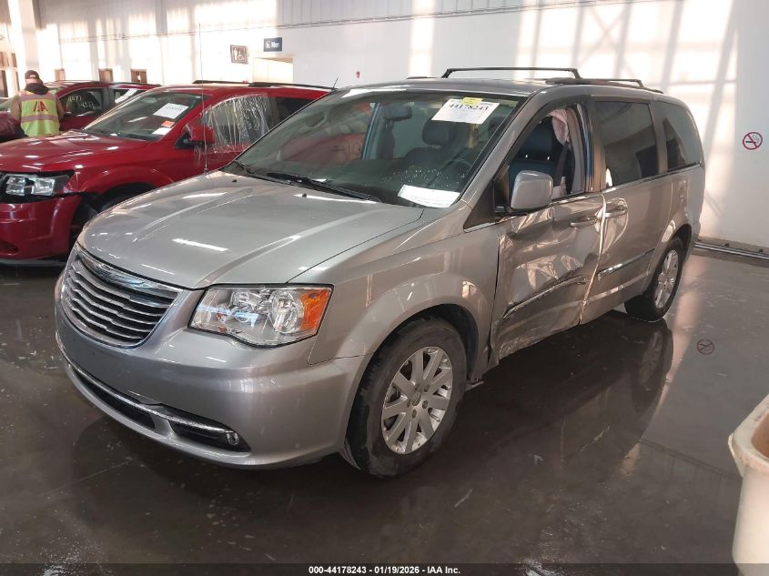 2016 Chrysler Town & Country Touring