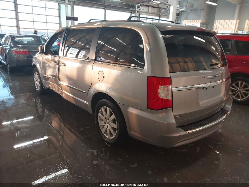 2016 Chrysler Town & Country Touring