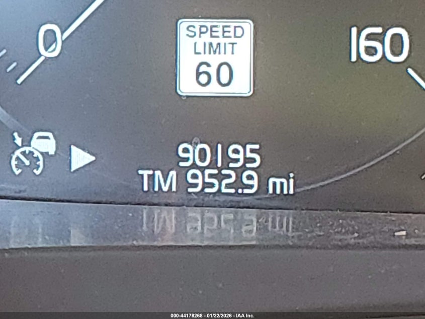 2018 Volvo S90 T5 Momentum VIN: LVY982AK9JP015402 Lot: 44178268