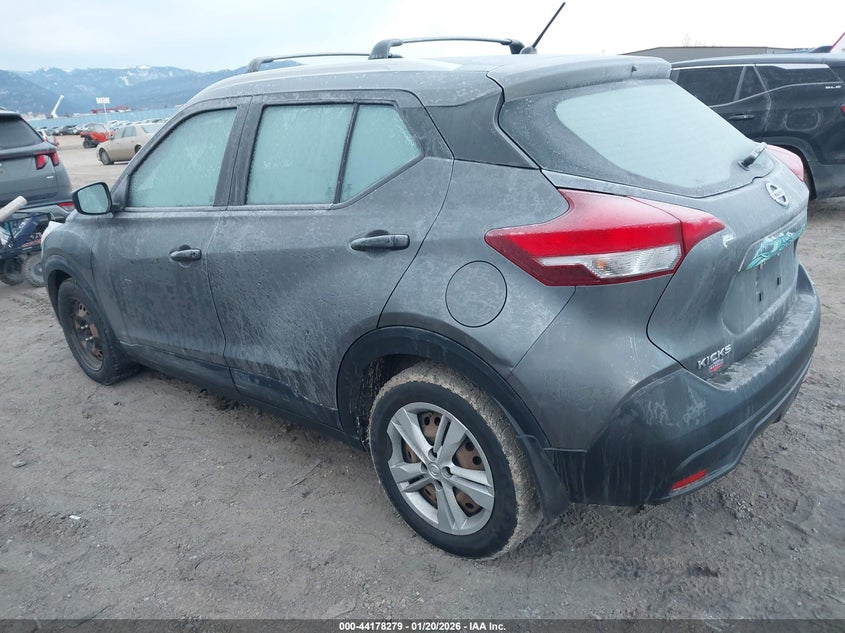 2018 Nissan Kicks S