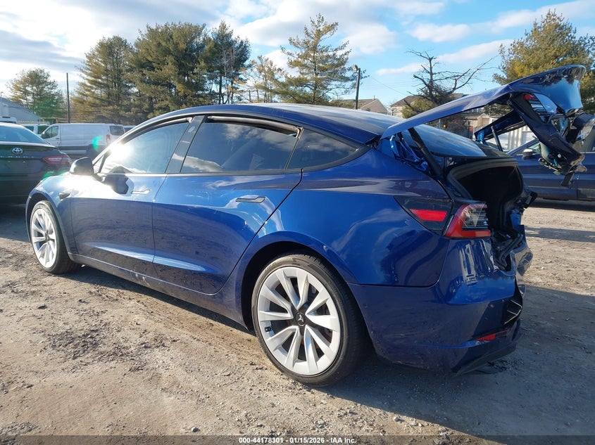 AtlanticExpress - Tesla Model 3