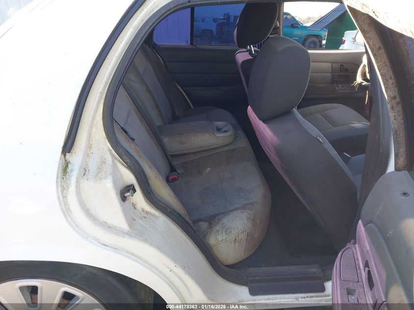 2010 Ford Crown Victoria Police/Police Interceptor VIN: 2FABP7BV1AX106407 Lot: 44178363