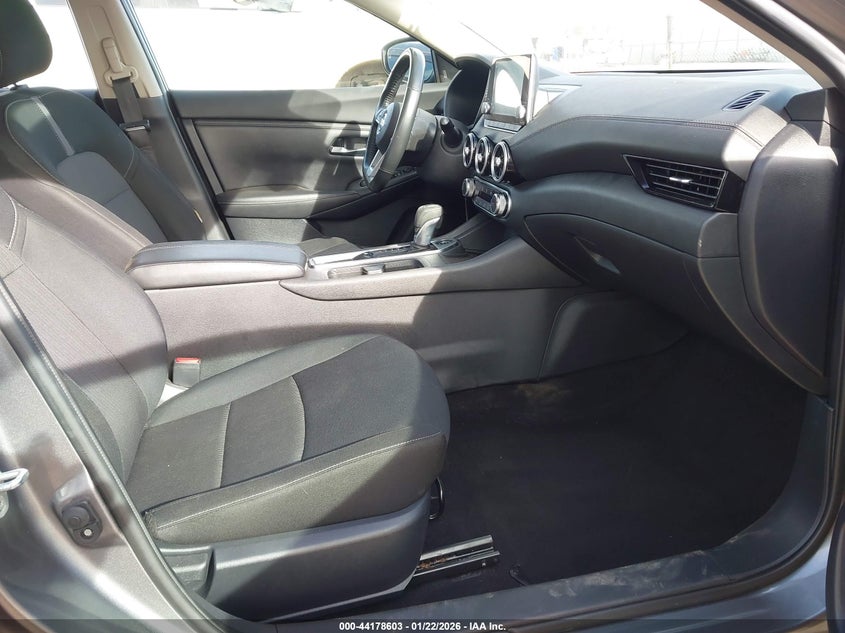 2022 Nissan Sentra Sv Xtronic Cvt