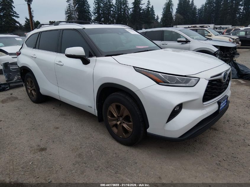 2022 Toyota Highlander Hybrid