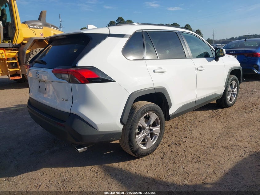 2022 Toyota Rav4 Xle