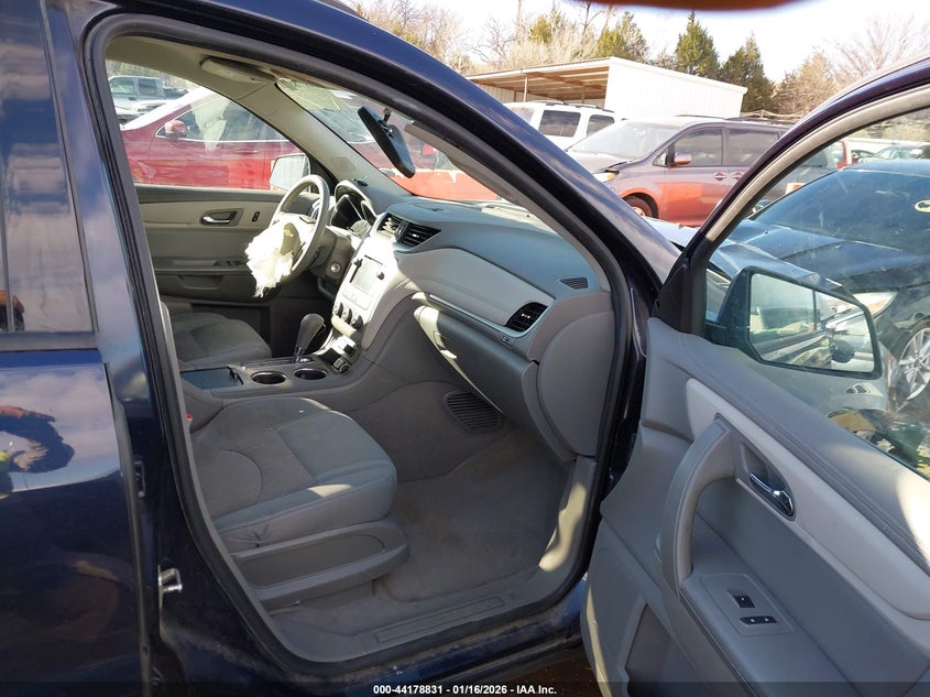 2017 Chevrolet Traverse Ls