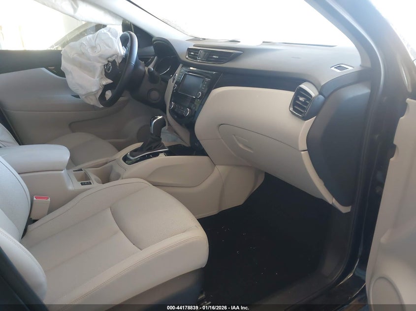 2022 Nissan Rogue Sport Sl Awd Xtronic Cvt