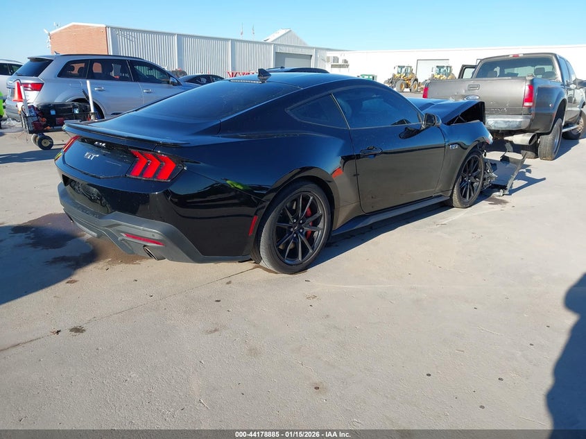 Ford Mustang - фото 4