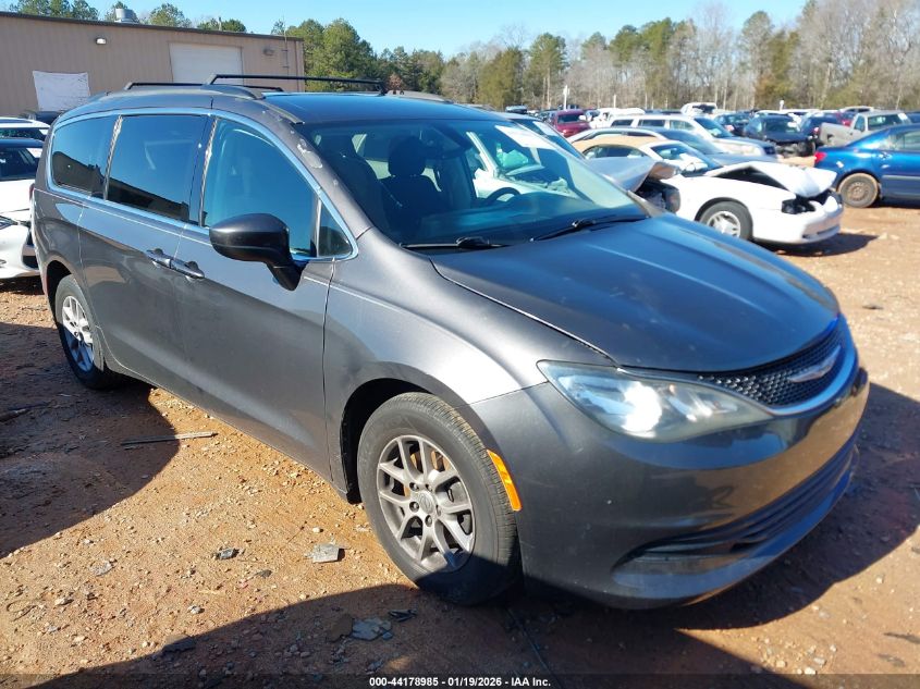 2017 Chrysler Pacifica Touring