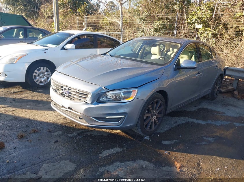 VIN LYV402HM2HB148797 2017 VOLVO S60 INSCRIPTION T5 PLATINUM
