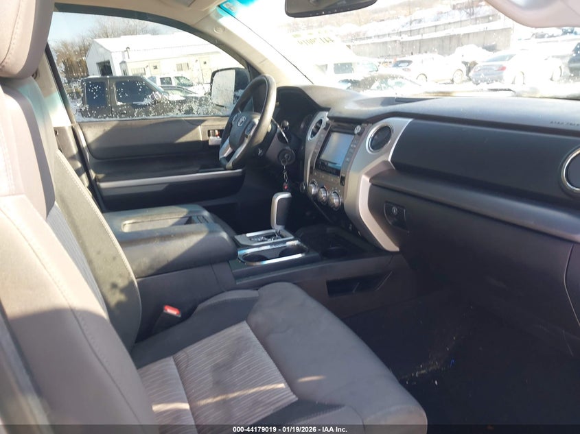 2016 Toyota Tundra Sr5 5.7L V8