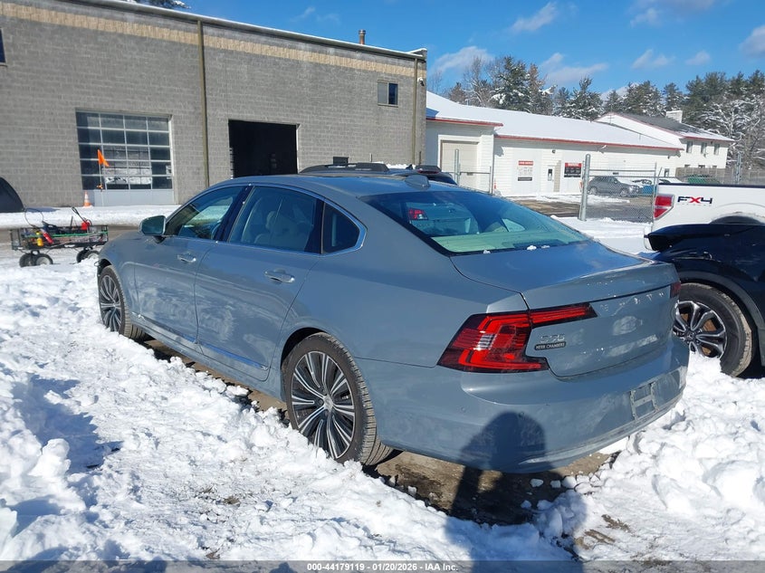 2022 Volvo S90 B6 Inscription