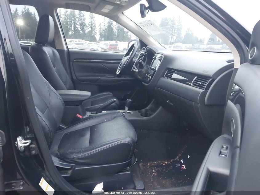 2016 Mitsubishi Outlander Gt