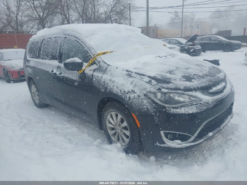 2018 Chrysler Pacifica Touring Plus