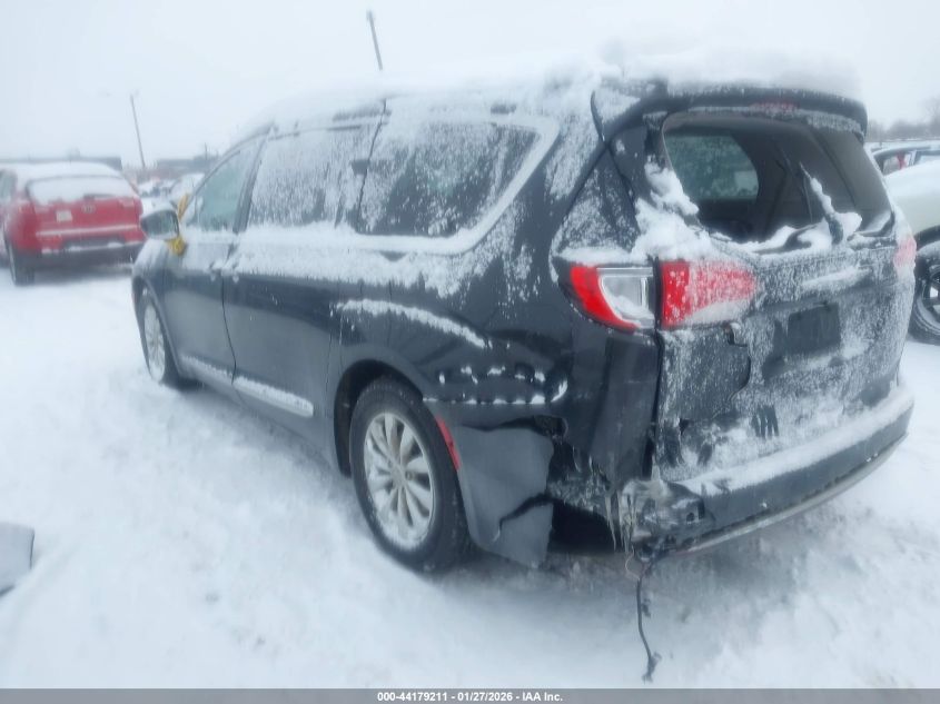 2018 Chrysler Pacifica Touring Plus